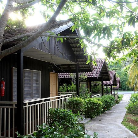 Jerantut Hill Resort Buitenkant foto