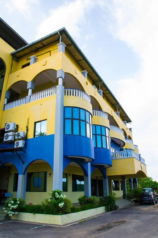 Jerantut Hill Resort Buitenkant foto
